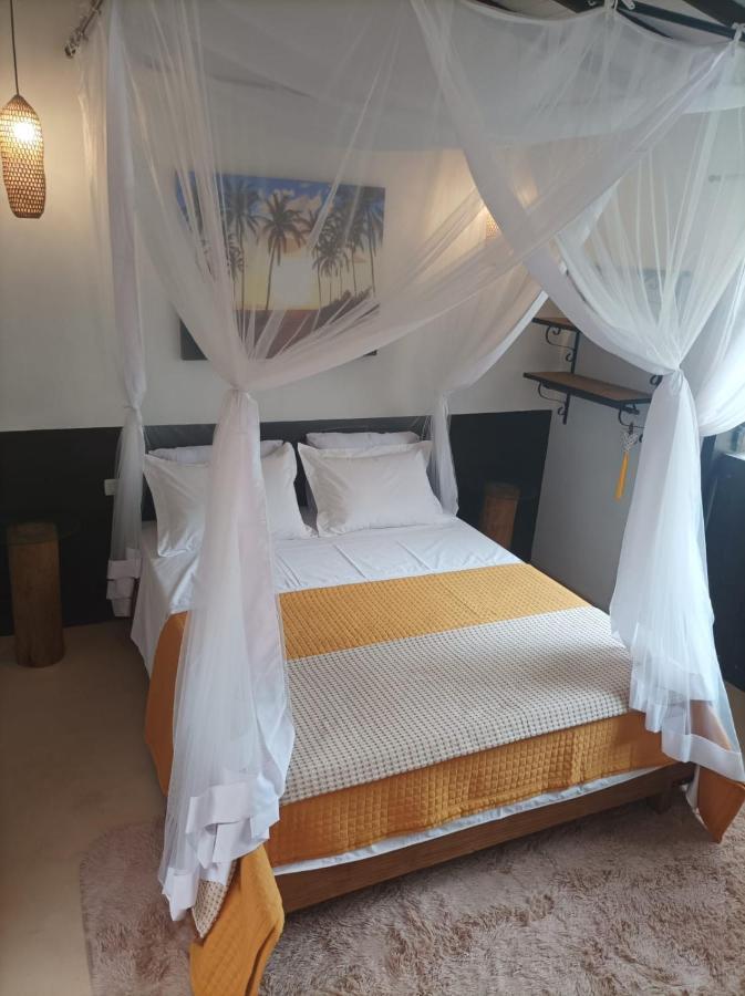 Casa De Ioio Arraial Bed & Breakfast Porto Seguro Exterior photo