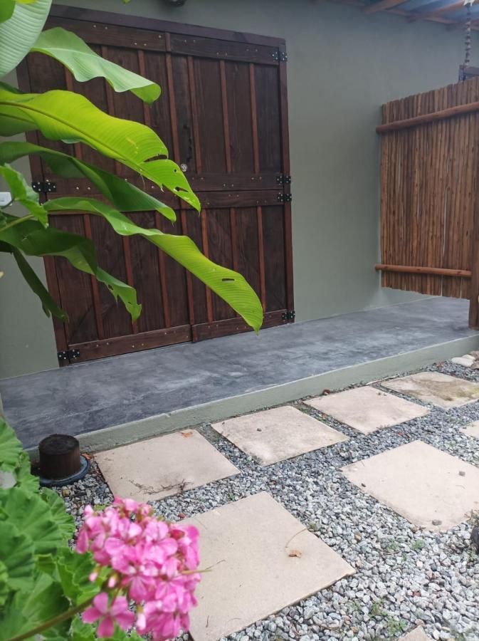 Casa De Ioio Arraial Bed & Breakfast Porto Seguro Exterior photo